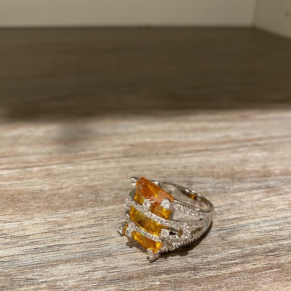 Fashion jewelry ring